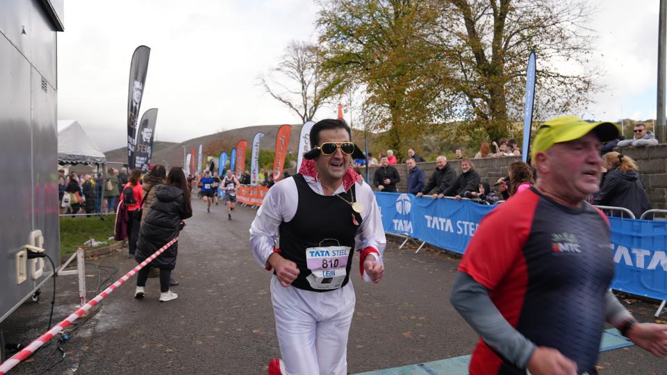 Plenty of runners wore fancy dress - Elvis